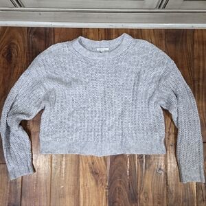 American Eagle Outfitters Women's Gray Crew Neck Sweater